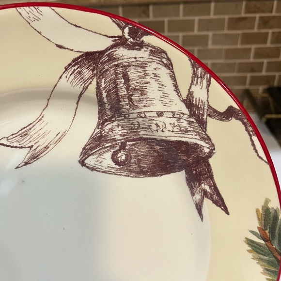 Williams Sonoma Christmas Carol 11” dinner plate.(set of 4) - Picture 2 of 5